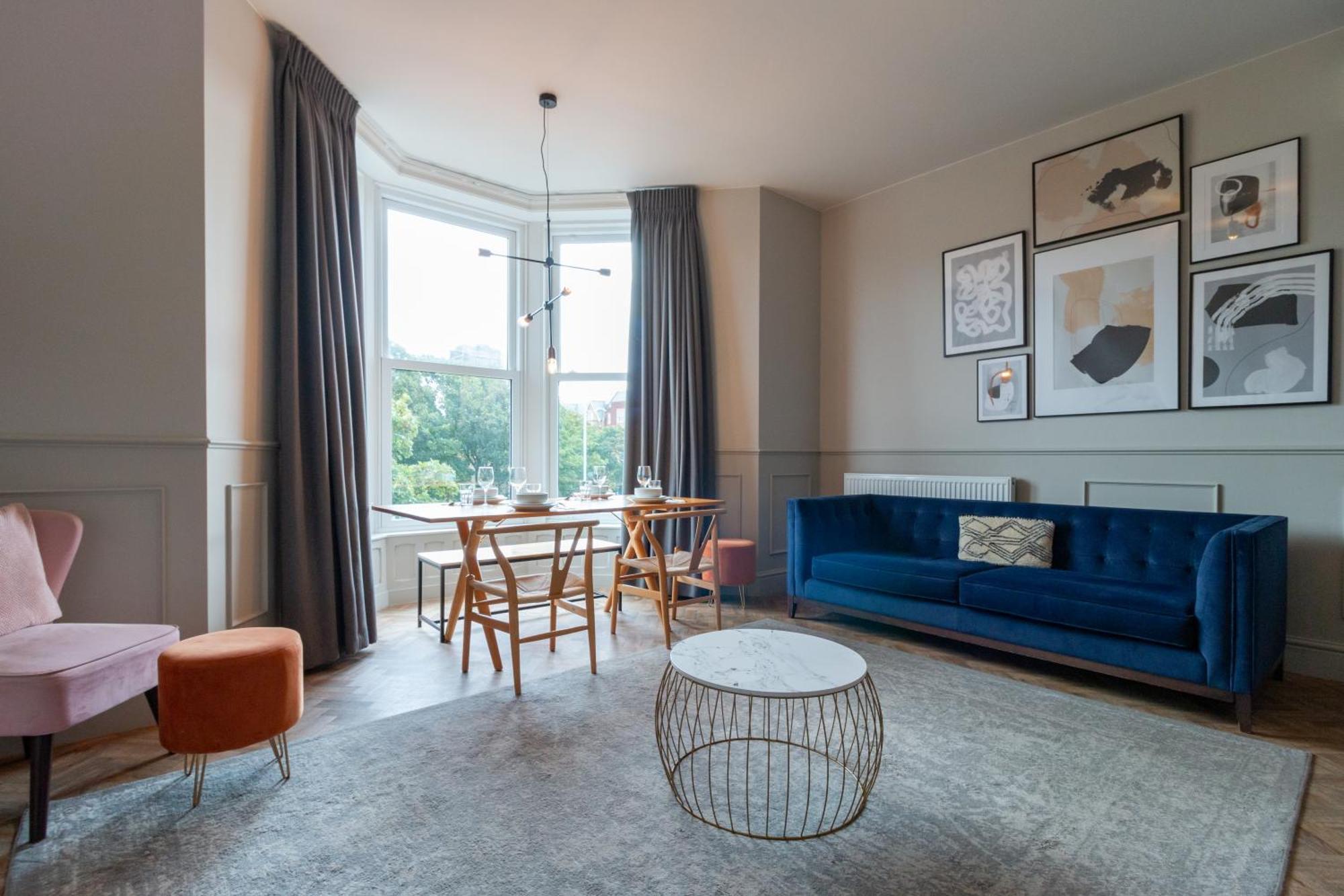 Hy Lytham St Anne'S Aparthotel Lytham St Annes Exterior foto The interior of a typical apartment at The Collective Old Oak